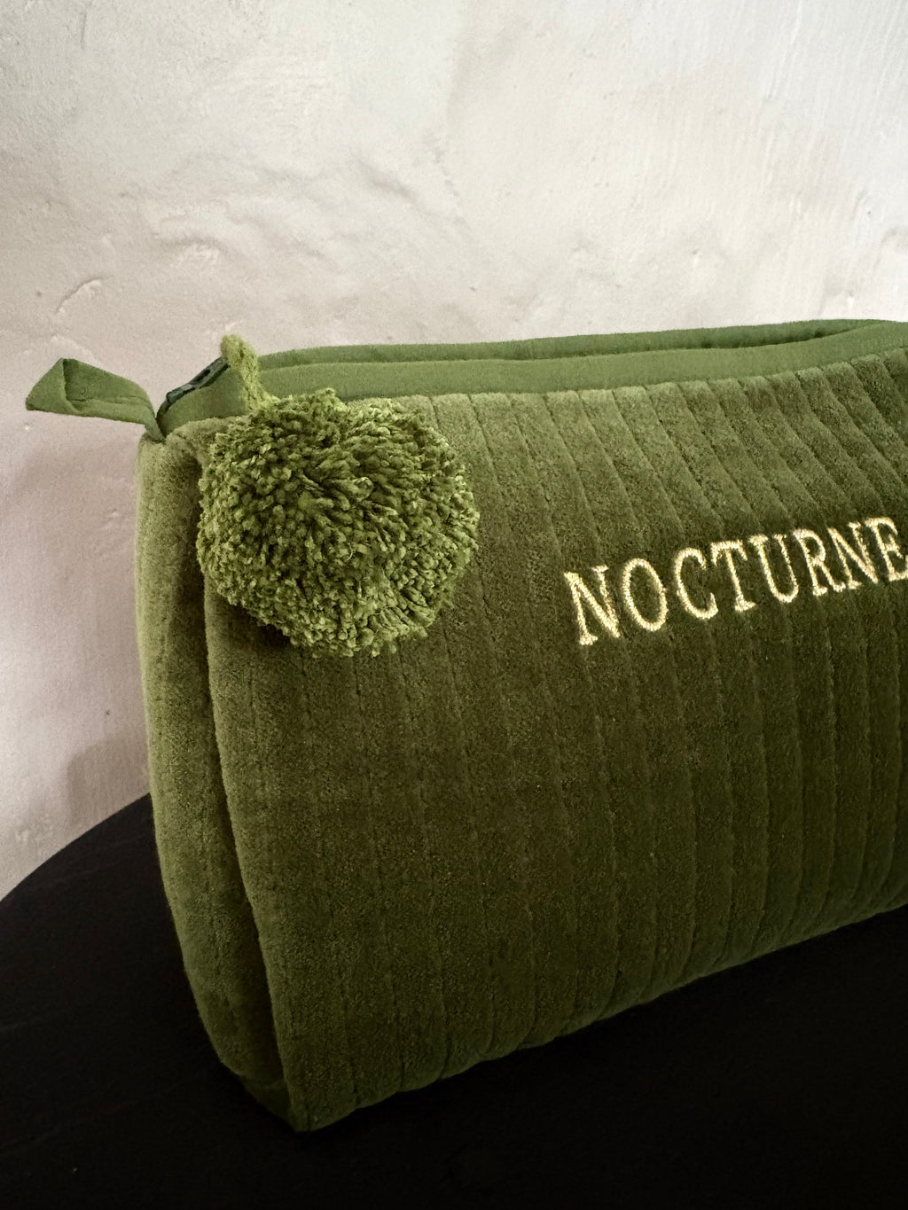 NOCTURNE VELVET COSMETIC BAG - MOSS GREEN