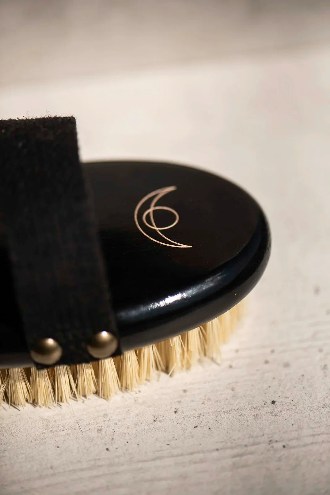 RISE Dry Body Brush by NAÓS